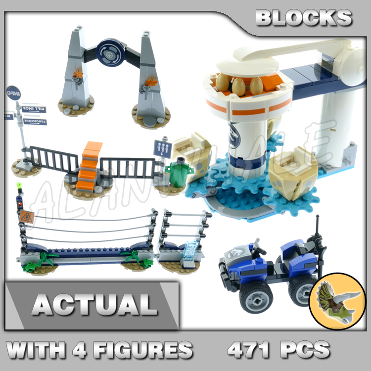 Model Kit Jurassic Park - 471 Pezzi Jurassic World Triceratops Rampage,