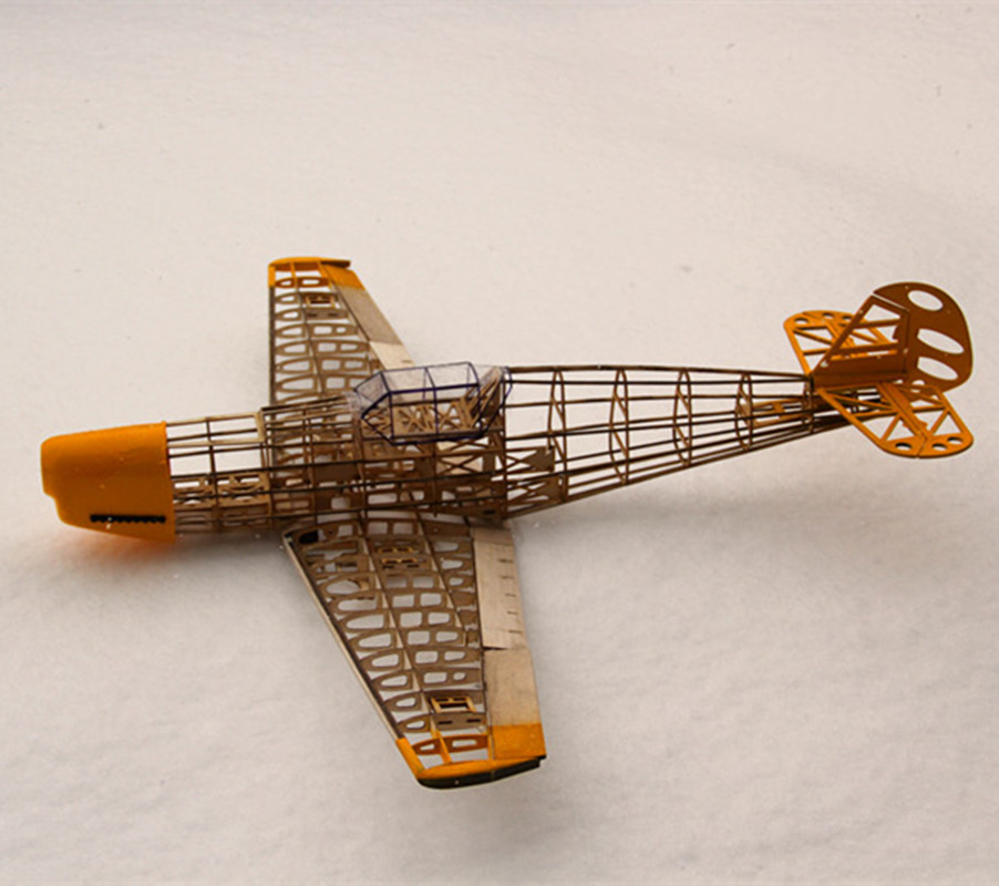 RC airphones Kit aereo in legn - Model Kit Simulator recensione e prezzo
