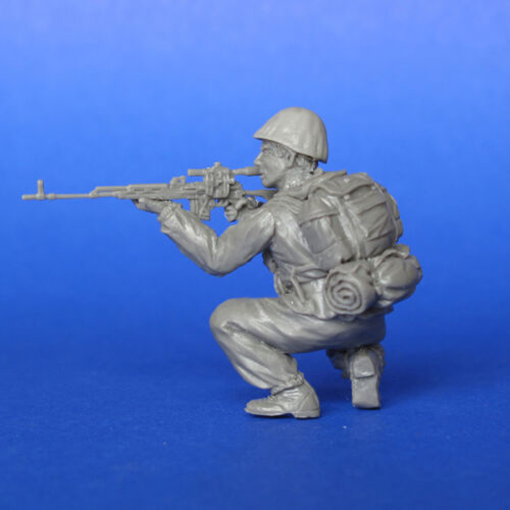 Kit Modello di Soldato in Scal - Model Kit Reshiram recensione e prezzo