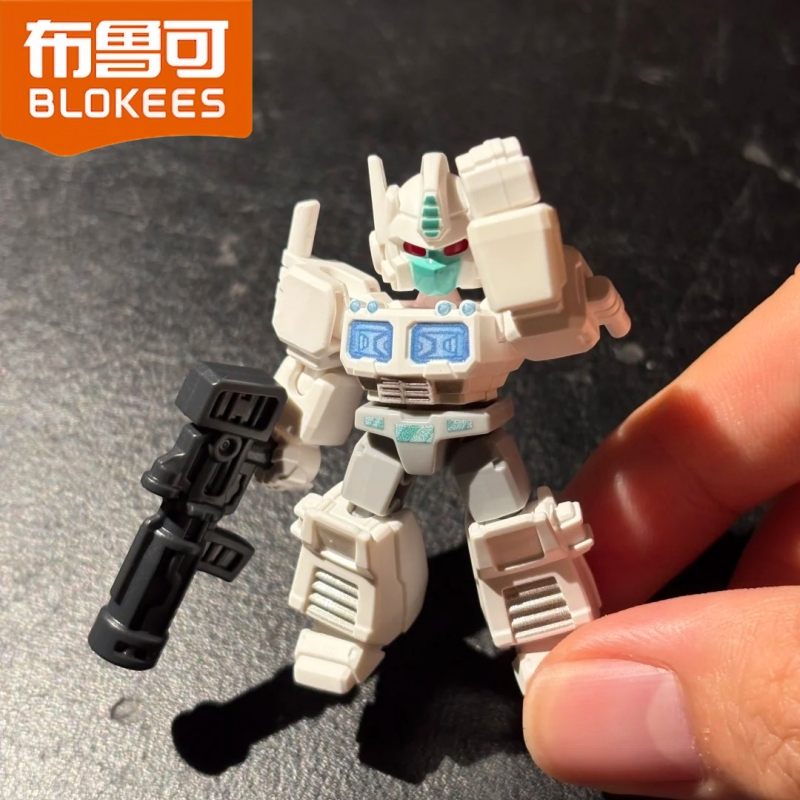 Blokees Transformers Defender  - Model Kit Optimus recensione e prezzo